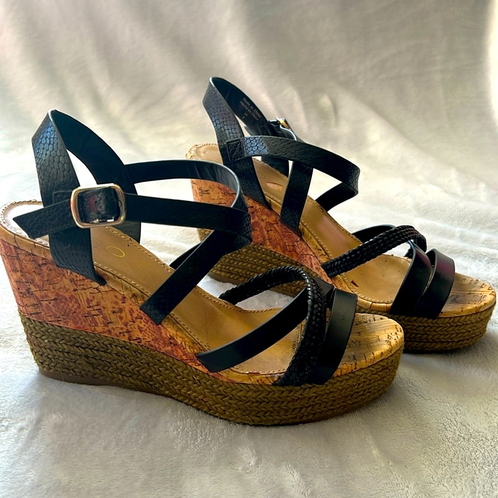 Aldo Strappy Comfory Wedge Heela
